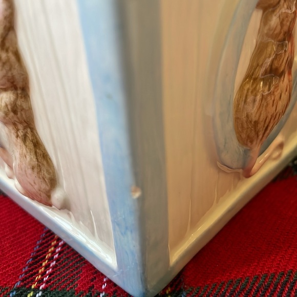 1990 Schmid porcelain Beatrix Potter Petter Rabbit figurine block Bank - Picture 4 of 9